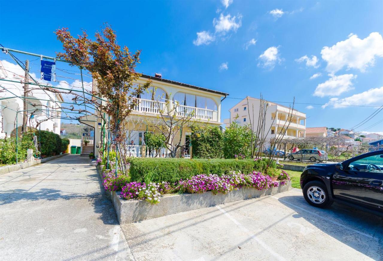 Apartments Mijatovic Лопар Екстер'єр фото