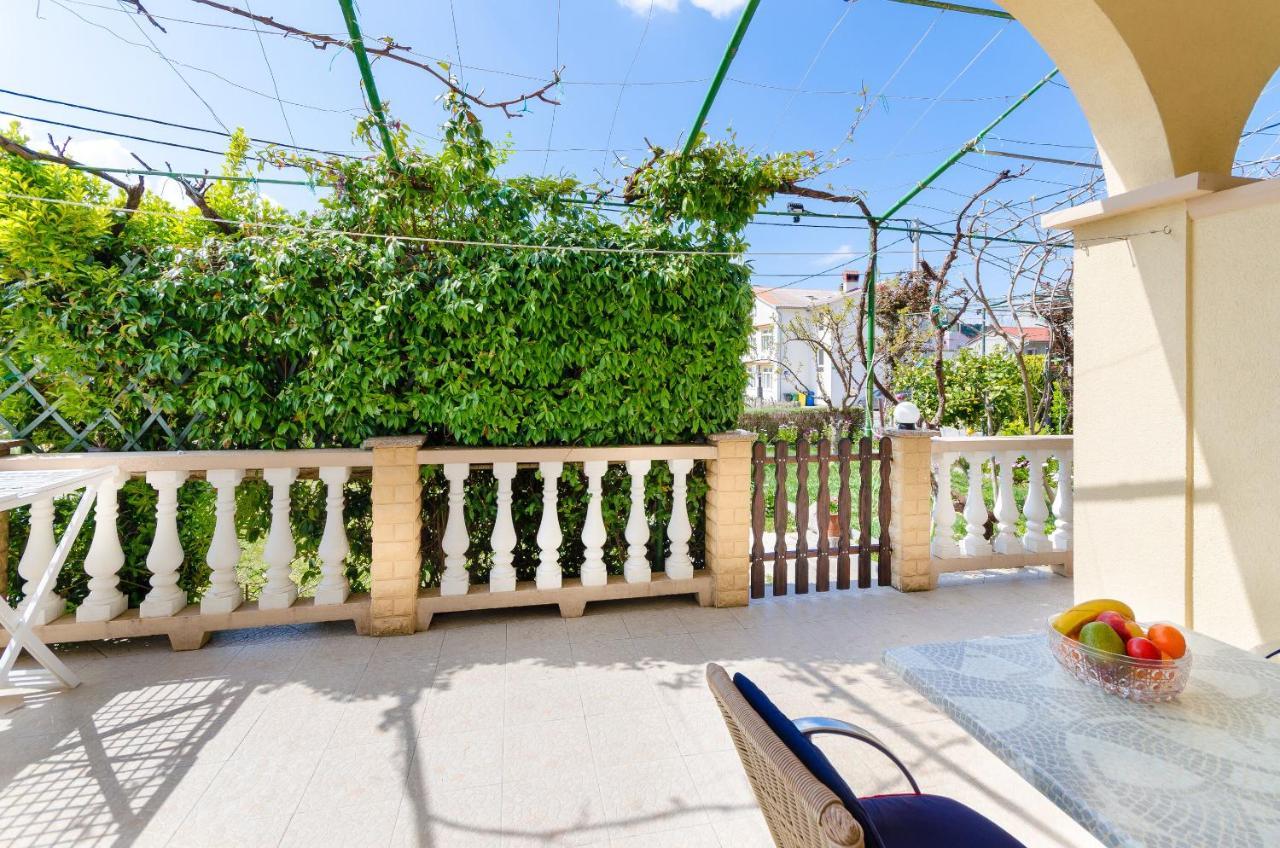 Apartments Mijatovic Лопар Екстер'єр фото